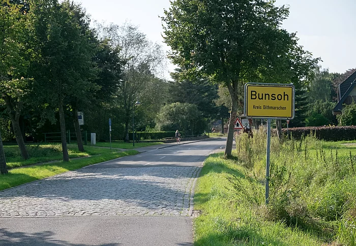 Ortsschild Bunsoh